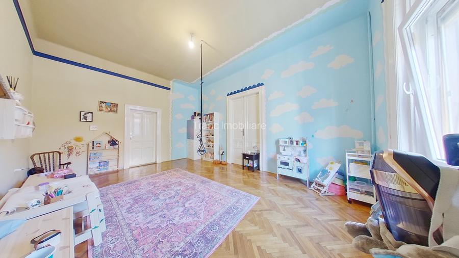 Apartament modern cu 3 camere într-o clădire istorică, la 300 m de Primărie - 9