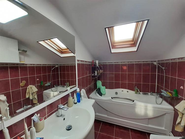Vila de vanzare Tatarasi - Aviatiei