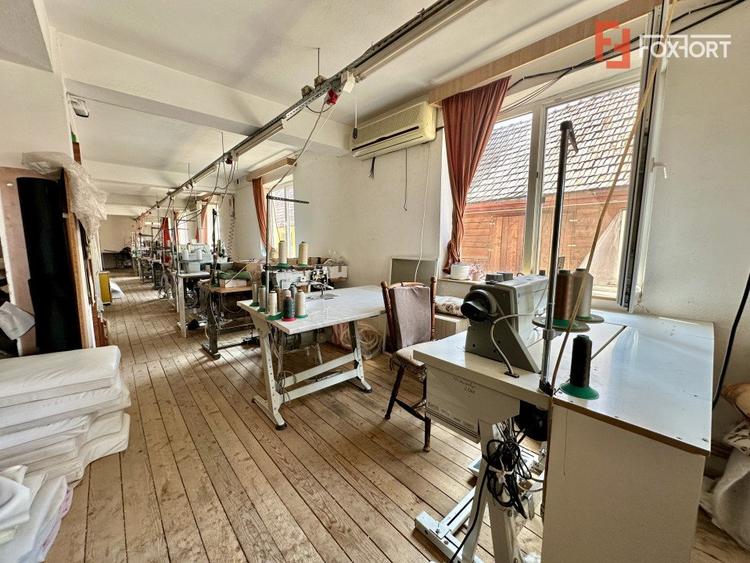 Oportunitate de investitie! Fabrica de mobilier complet functionala!