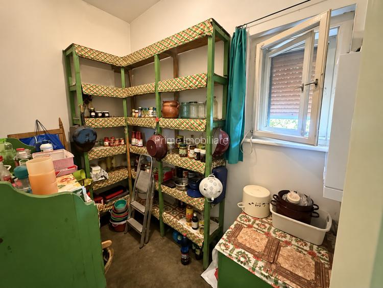 Apartament cu 3 camere de vanzare  la casa în zona CENTRU, 132 mp utili | Etaj 1 - 10
