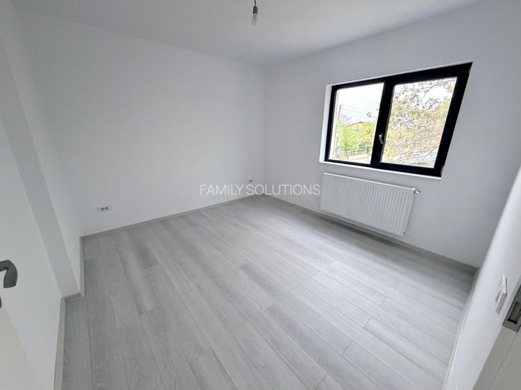 Casa P+1+M. 7 camere. Pozitie stradala - 11