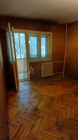 Apartament 3 camere, Berceni, Str. Covasna/Brancoveanu - DE RENOVAT!