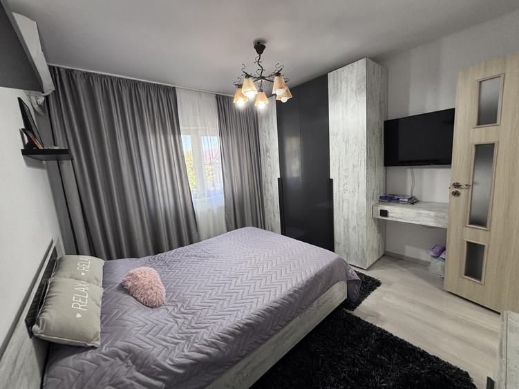 Apartament 4 camere/ Colentina/ Dna Ghica/ Centrală Proprie/ 2 Parcări