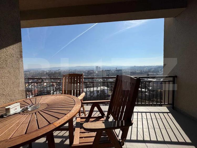 Apartament de vanzare, 3 camere, 102 mp, 2 balcoane - RIVUS