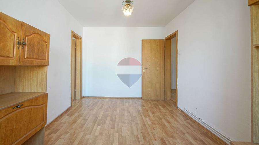 Apartament 3 camere Ghimbav, ideal pentru familie sau investiție!