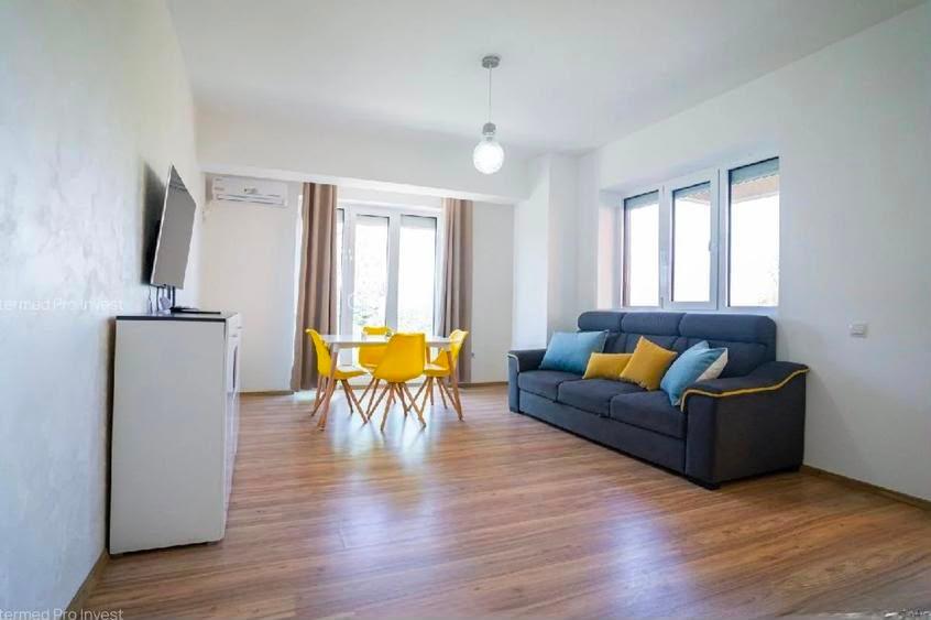 Apartament 2 camere Mamaia