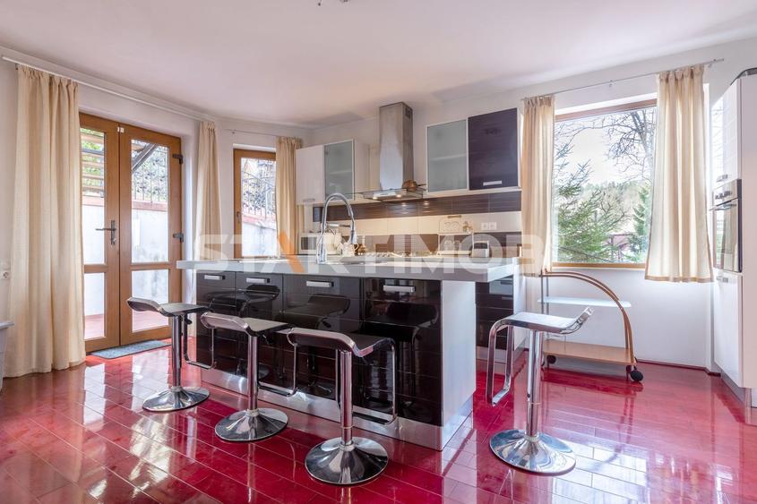 Vila mobilata ultracentral Brasov