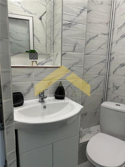 Garsoniera renovata de vanzare zona UTA