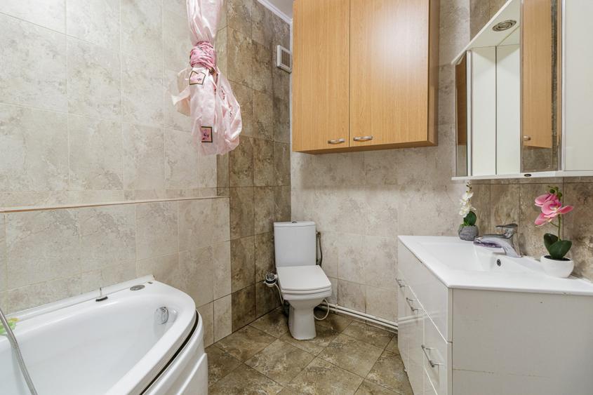 3 camere parter inalt 11 Iunie