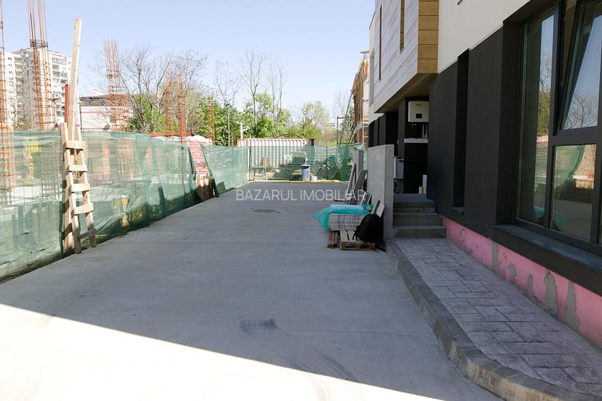 Casă individuală P+1, cu 4 camere in Titan-Sector 3, 2 locuri de parcare - 15