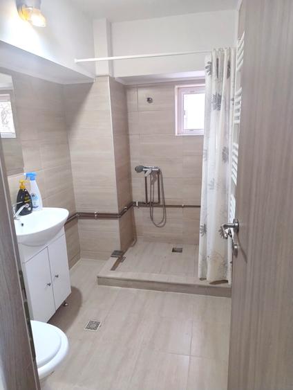 Chirie apartament 2 camere strada Gh.Doja finisat mobilat utilat 250eur/luna neg