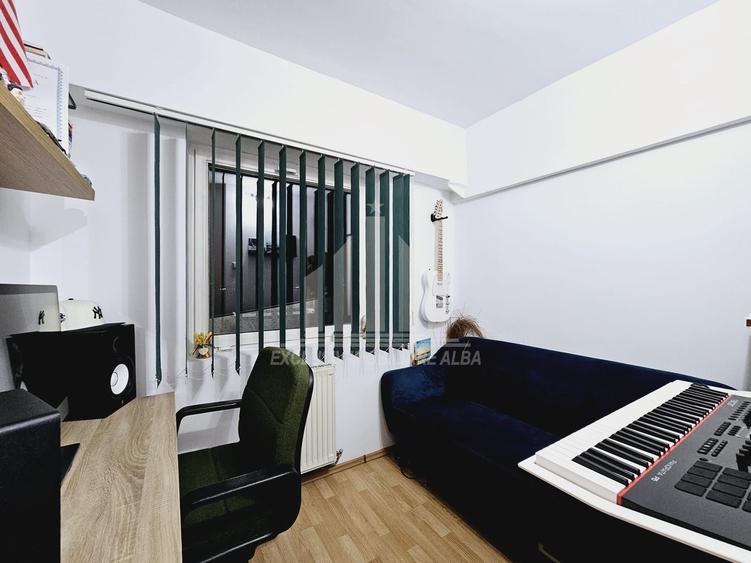 Apartament 4 camere decomandate | 88 mp | Scara interioara | Centru