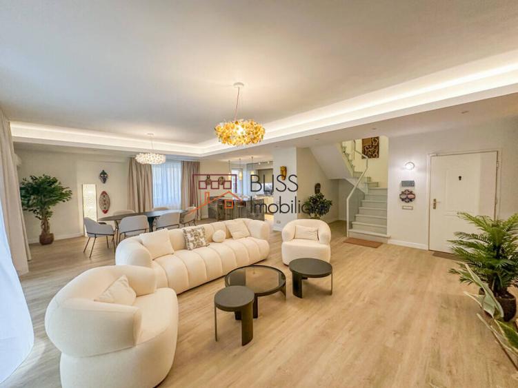 Duplex de Lux cu Grădină Privată și Parcare