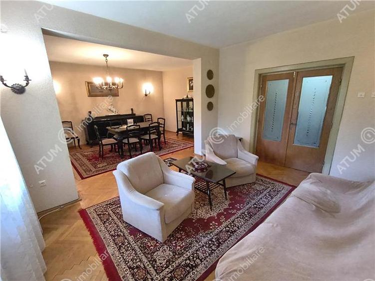 Apartament cu 3 camere la vila 115 mp utili langa Parcul Sub Arini
