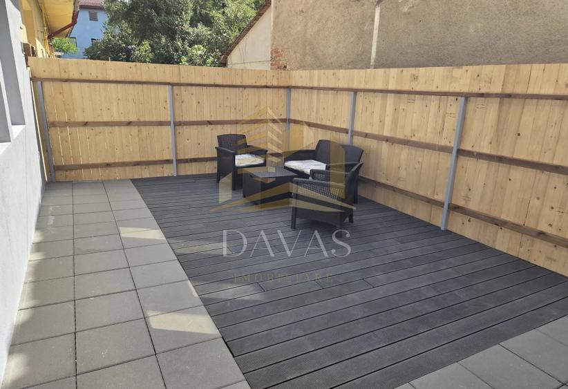 Apartament central cu 2 camere |   Terasa - Gradina | Prima Inchiriere