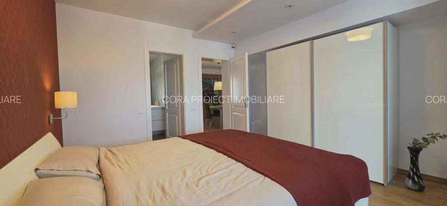 Apartament exclusivist 4 camere de vânzare, central, pietonal/str. Republicii - 11
