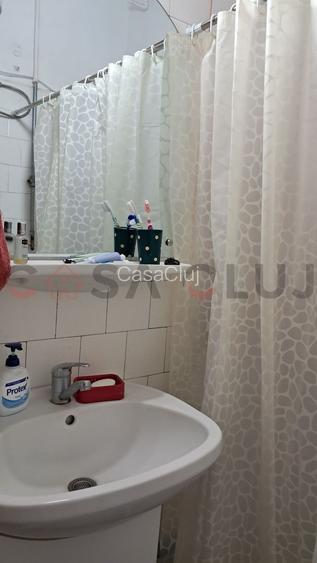 3 camere, terasa de 15 mp,  Parcare, Zonă Centrală - 8
