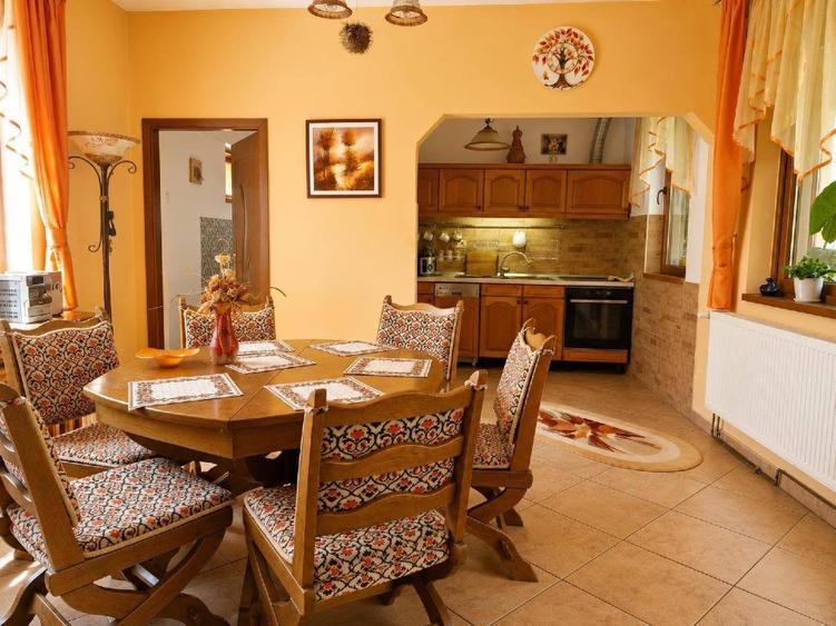 Casa de Vanzare S+P+1