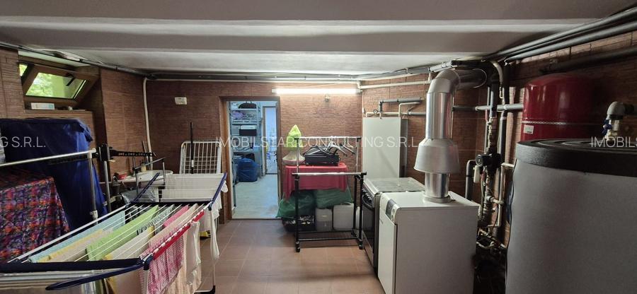 Casa singur in curte Ultracentral - str. Rodnei - 14
