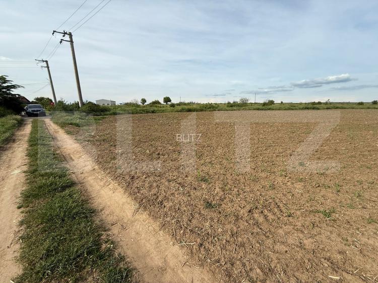 Teren intravilan, 2850 mp, zona Malu Mare - 2