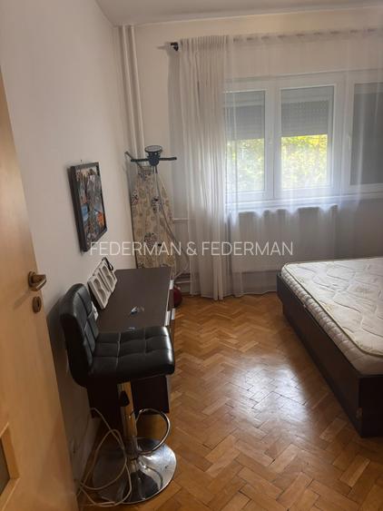 Apartament trei camere Dacia