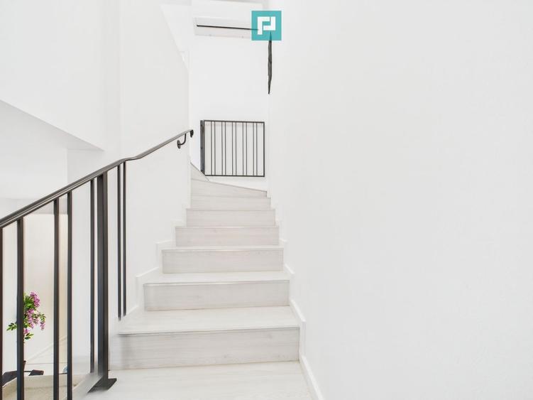Duplex 1/2 mobilat și utilat în Săcălaz