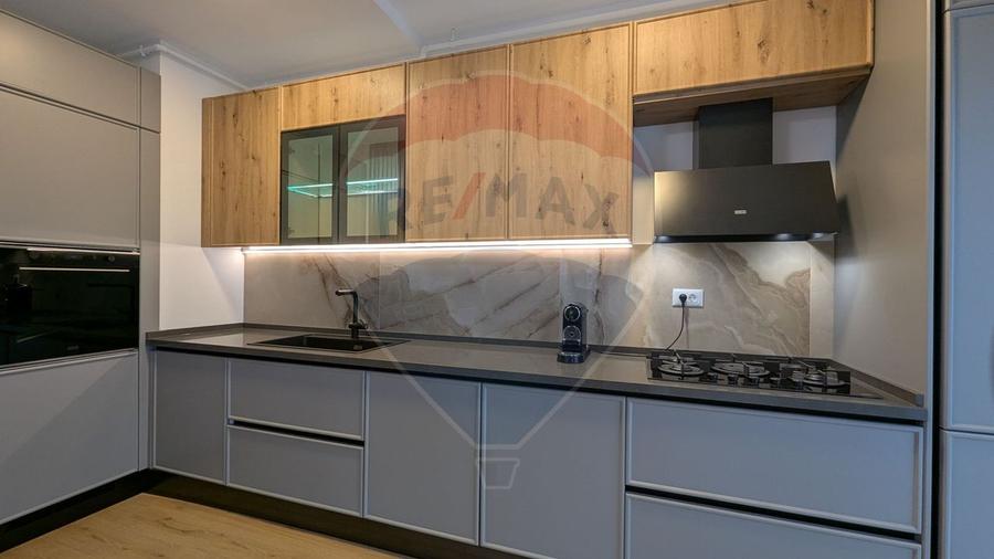 Apartament cu 2 camere de închiriat în zona Splaiul Unirii