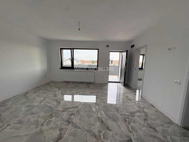 Casa la sol 3 camere, in spate la Penny, Valu lui Traian,