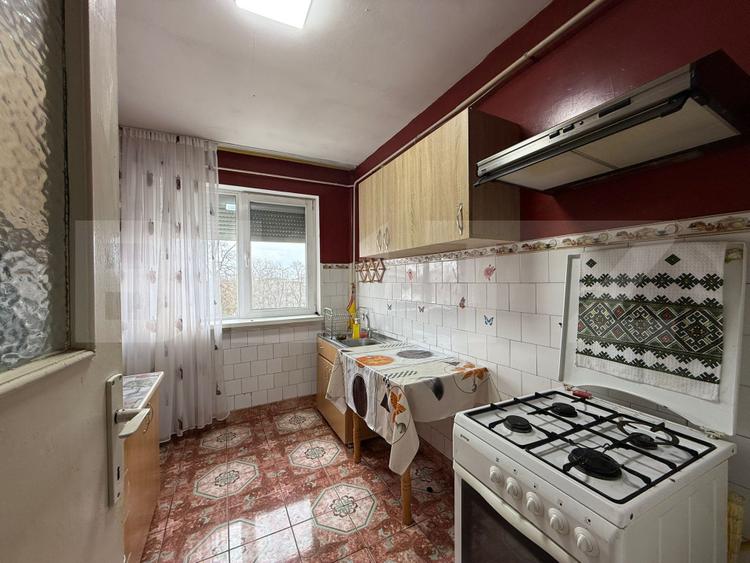 Apartament 3 camere, 54 mp, zona Tatarasi