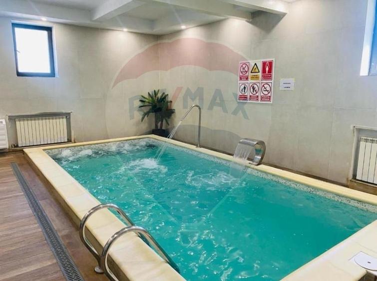 HOTEL 3 stele de vanzare Predeal centru, Brasov