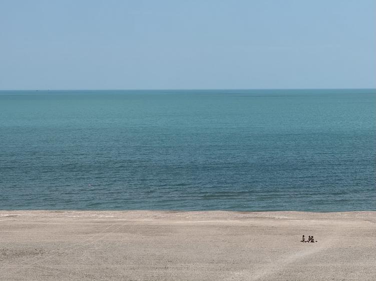 AXXIS | Apartament cu vedere la mare in prima linie pe plaja