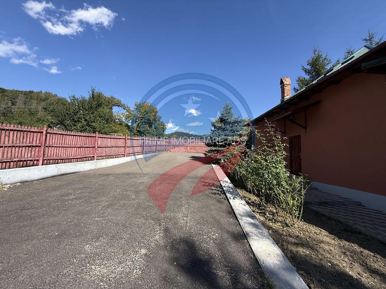 CASĂ DE VÂNZARE – MĂLURENI, JUDEȚUL ARGEȘ | 154 MP | TEREN 2.100 MP - 32
