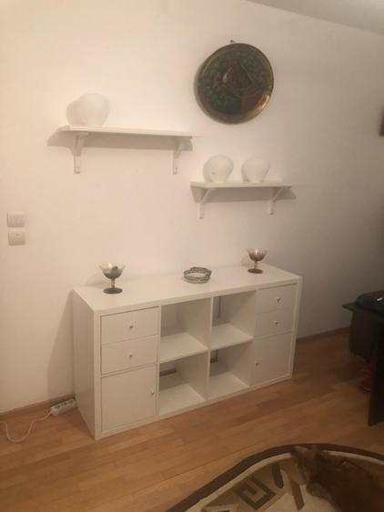 Apartament 3 camere mobilat si utilat la parter din 4 etaje.