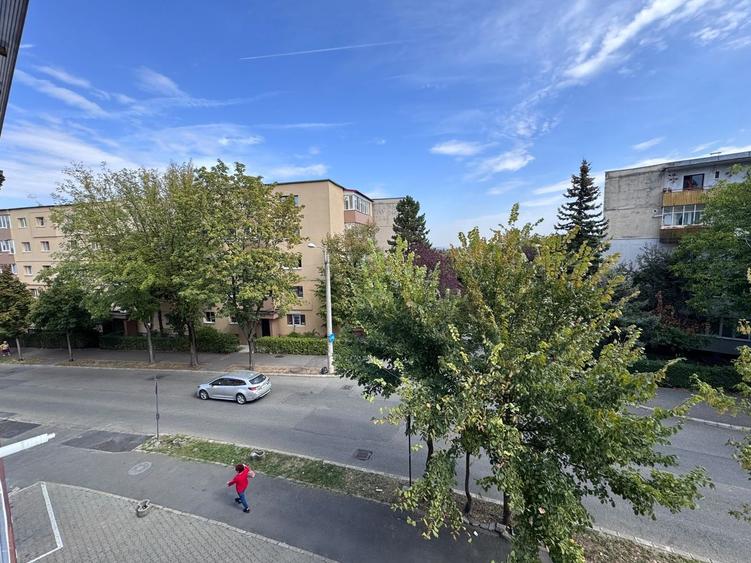 Apartament 1 cameră, 30 mp, etaj 2, lift, zona UMF – Zorilor