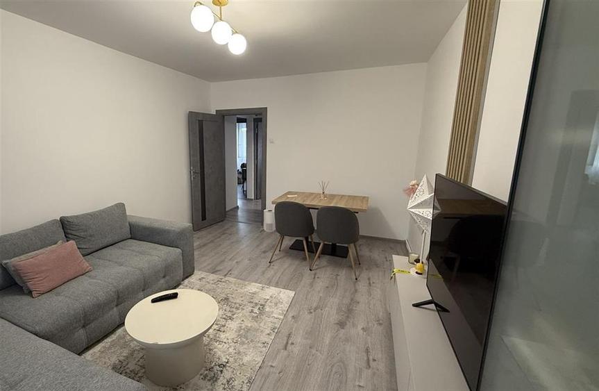 Apartament 3 camere, spatios, mobilat si utilat, zona linistita - Alexandru cel