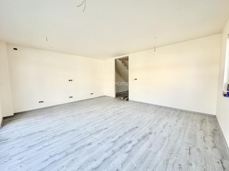 Comision 0%- Duplex cu 4 camere si anexa de 40 mp in  centrul Mosnitei Noi - 5
