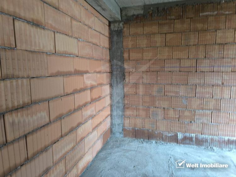 Duplex 4 camere Floresti, strada linistita