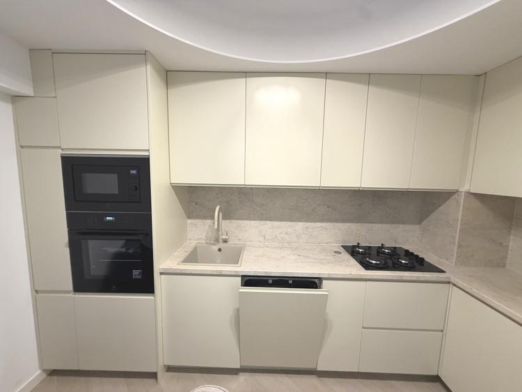 Apartament 3 camere Cortina North | Loc de parcare inclus