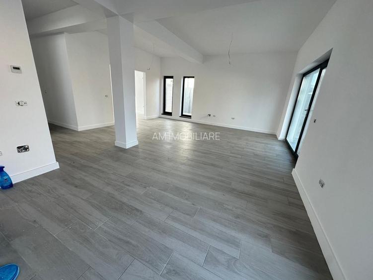 CASA SINGULARA, TOATE UTILITATILE, 4 CAMERE, TEREN 400 MP, COMISION 0% - 13