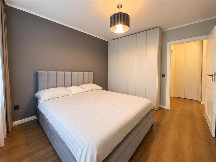 Apartament 3 camere, modern, garaj, Europa