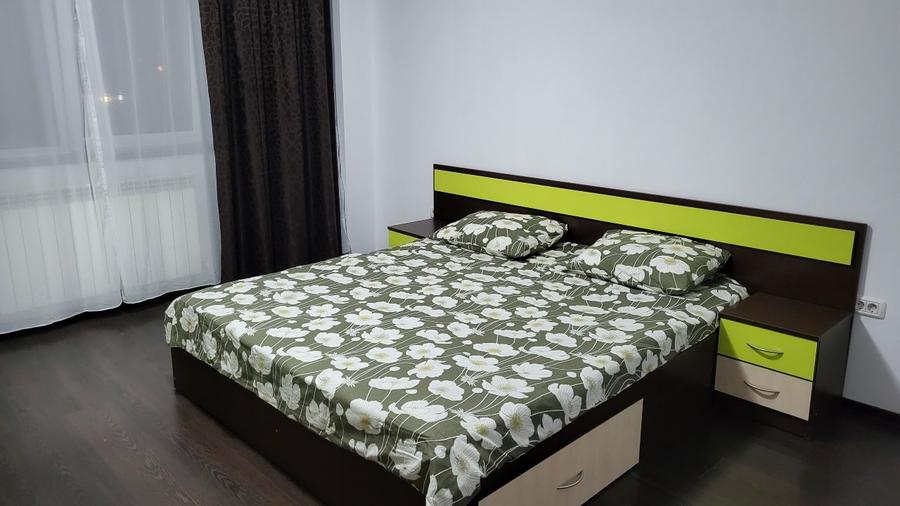 Inchiriez apartament