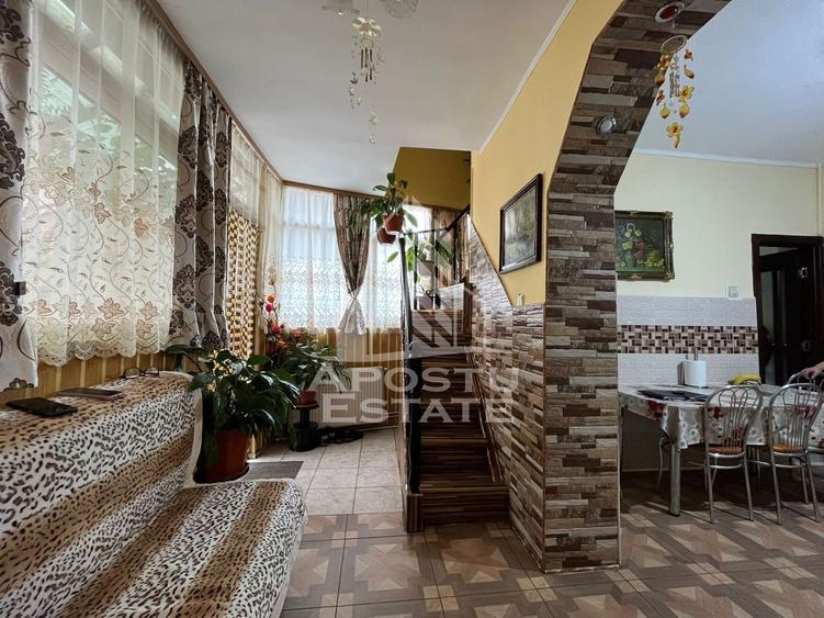 Casa individuala cu  2 camere, 2 bai in zona Odobescu, Comision 0%