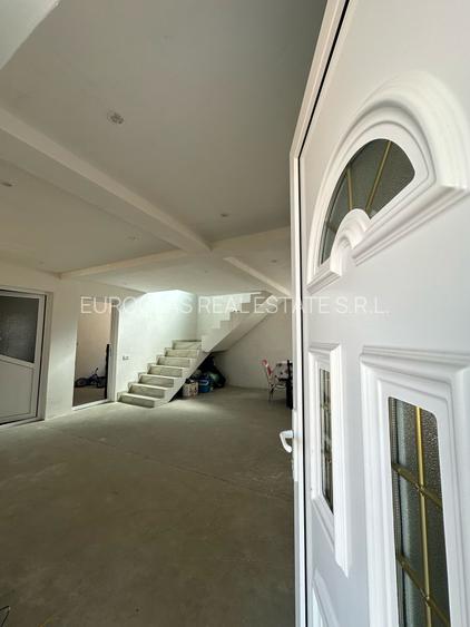 EXCLUSIVITATE ! Vila P+1 - Ovidiu - 199.000 euro(Cod E8+E10) - 9