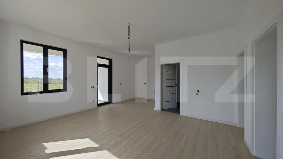Duplex de vanzare - Paleu, 3 camere finisat la cheie