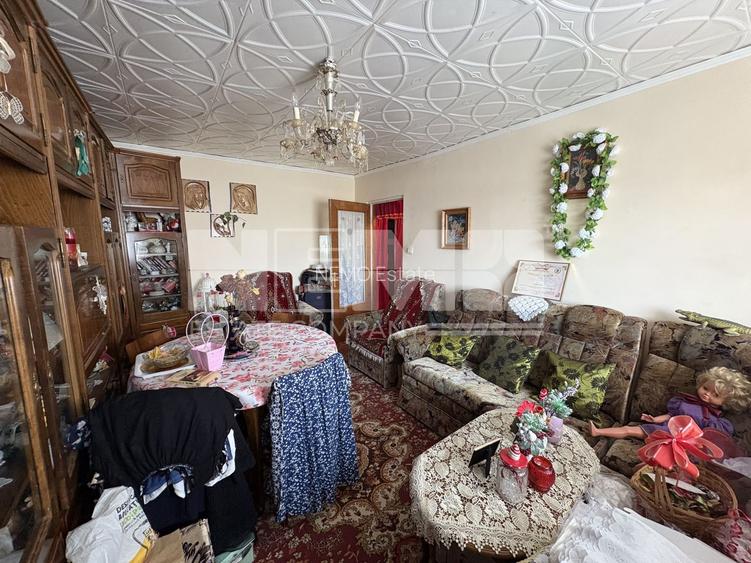 | 🏠 Apartament 4 camere | 86 m²  | Rădăuți | Judetul Suceava  | - 3