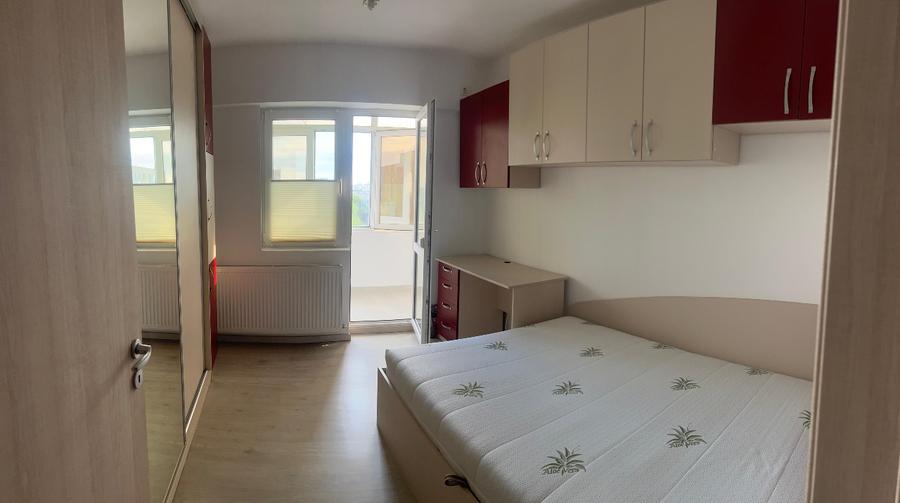 Apartament cu 3 camere, decomandat, mobilat și utilat, zona  Giurgiului