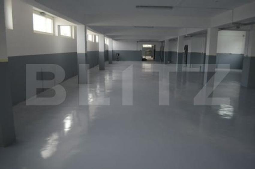 Spatiu industrial, 1890 mp + teren 10450 mp, zona Burdujeni