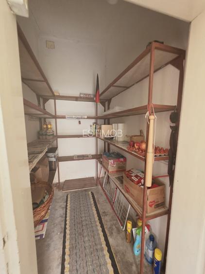 Vand casa saseasca 4 camere cu teren generos 2500 mp - 9