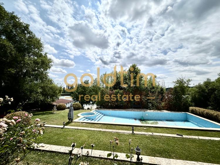 VILA MEDITERANEANA-IESIRE CATRE LAC 100MP/PONTON/PISCINA/DEBARCADER/SNAGOV/2006