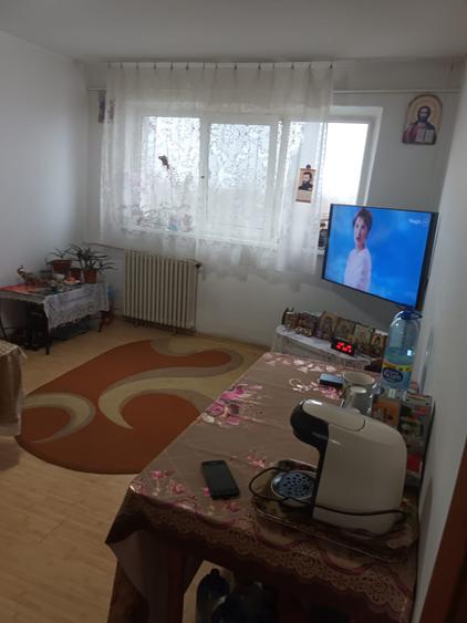 Vanzare apartament 2 camere in Ploiesti, zona Mihai Bravu